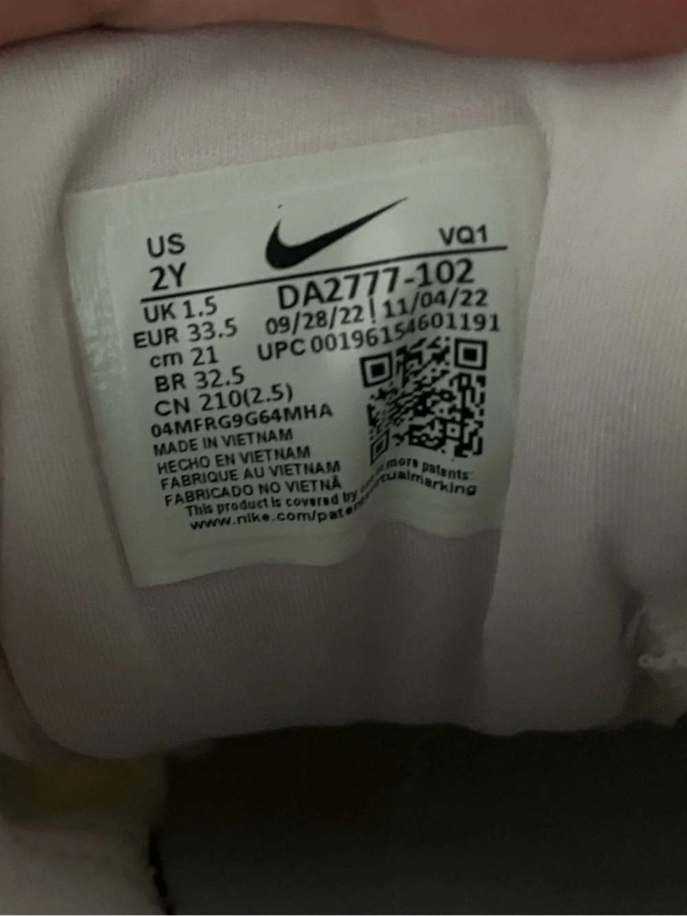 Nike White & Light Pink Kids' Shoes with Black Swoosh
